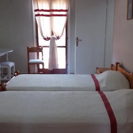 Hotel Semiramis 3*